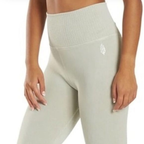 Free People Pants - Free People Yoga High-Waist Leggings in Light Gray size small